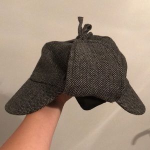 Sherlock/Deer hunter cap.